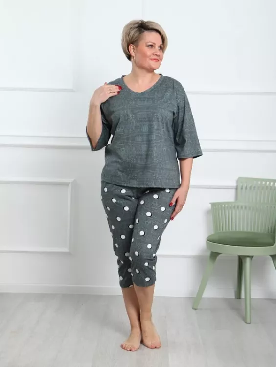 Костюм женский с бриджами 646044