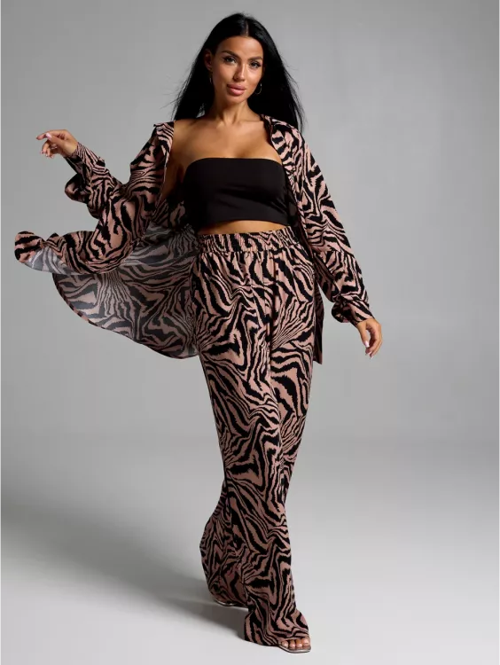 Костюм женский с брюками 846837