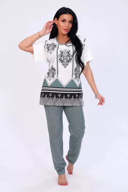 Костюм Лара ментол последний размер