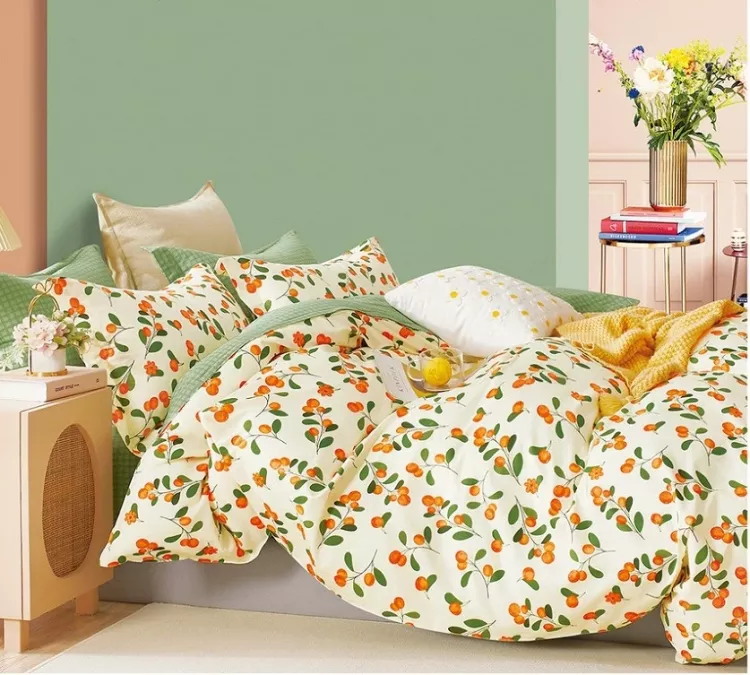 Постельное белье сатин люкс - Брусника