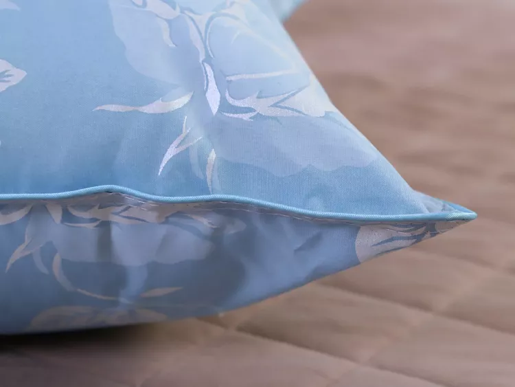 Подушка "Лебяжий пух" тик